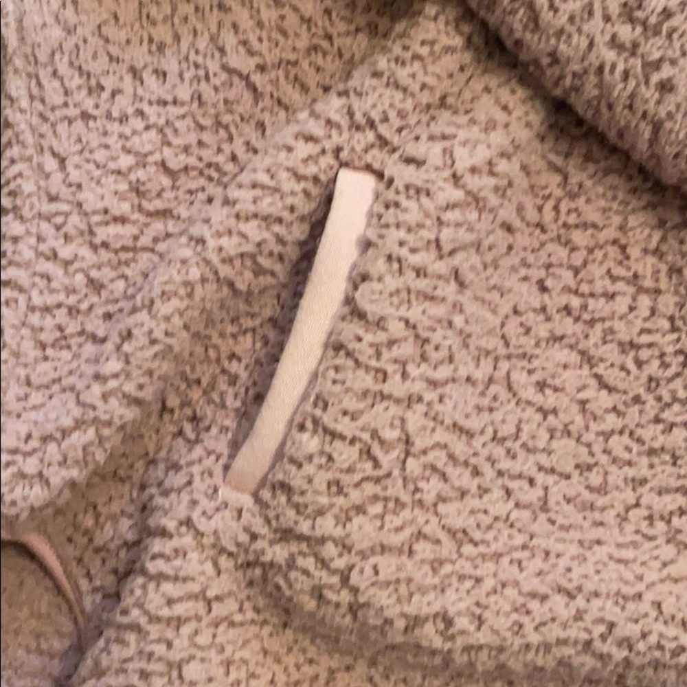 Cute pink pullover - Picture 2 of 6